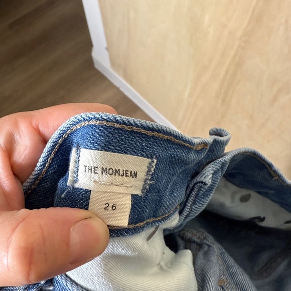 Madewell The Momjean in Gilford Wash: Ripped Edition Size 26 - Picture 4 of 4